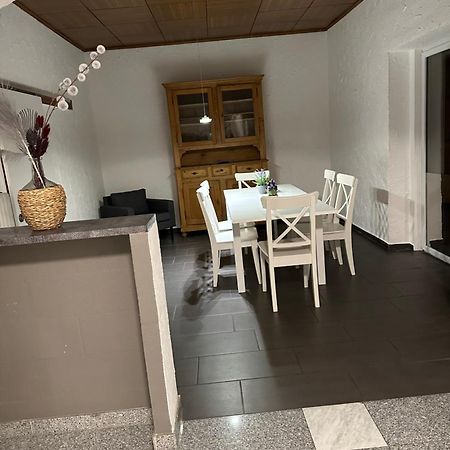 Ankas Ferienwohnung 2 Bexbach Esterno foto